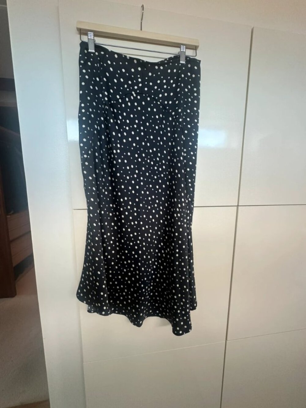 Vince Polka Dot Midi Skirt S